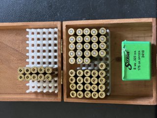 Konvolut 8x57IS Geschosse und Hülsen