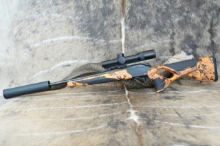 Blaser R8 Ultimate Huntec Camo Blaze Orange Kal. 9,3x62 LL 47cm Optik + Schall. WAFFEN FLÜHR ANSBACH