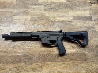 Hera Selbstlader Büchse The 9er AR9 9mm Luger