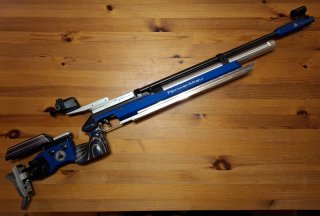 Feinwerkbau P70 Alu blau rechts Auflage