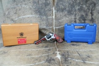 Smith&Wesson Revolver Demon M686 Nr. 27/150 Kal. 357 Mag. 15. Jahre-Edition WAFFEN FLÜHR ANSBACH