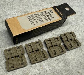 Original Magpul XTM Enhanced Rail Panels in FDE Weaver/Picatinny passend für AR15 & Co.