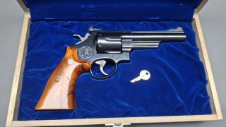 Sammlerwaffe Smith & Wesson 544 TEXAS INDEPENDENCE .44-40WCF mit Präsentationskassette