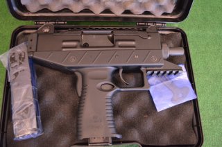 UZI PRO Pistole / 4.5" / Kaliber 9mm Para | Schwarz