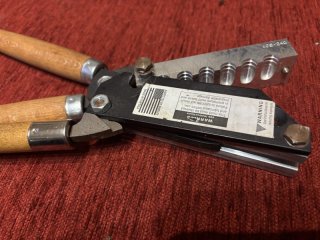 LEE Kokille 6-fach 429-240 neu unbenutzt mit Original Griff LEE