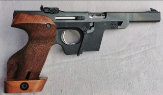 Walther GSP .22 lr mit Koffer und 2 x Magazin