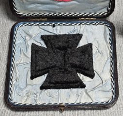 Schönes Etui für EK 1 vom 2 WK Schönes Etui für EK 1 vom 2 WK
