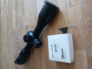 Blaser B2 3-18x50 VM Zeiss innenschiene Zielfernrohr mit Original Flipp Caps