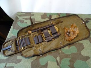 Werkzeug und Reinigungsset für das MG 30 (t) 2. Weltkrieg