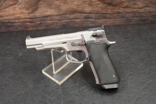 Pistole Smith & Wesson Target Champion Kal. 9mmLuger