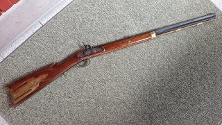 Hawken Rifle Perkussion von Investarms