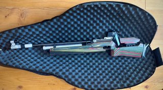Feinwerkbau P70 Luftgewehr Auflage inkl. Irisblende, Farbfilter, Optik, Auflagekeil & Tasche