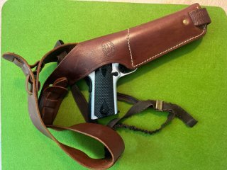 BRIAN FOSTER SCHULTERHOLSTER LPISTOLEN UND GROßREVOLVER BIS 5,0 ZOLL