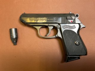 Walther PP Schreckschusspistole im Kaliber .315K