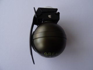 V40 mini Granate - Granade Hand - Granate
