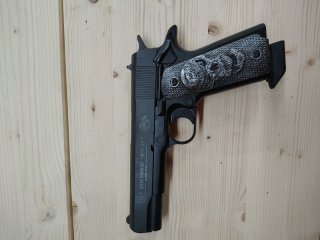 COLT 1911 9mm PAK Sondergriffschalen