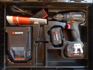 WÜRTH BS 14-A EC Compact Akkuschrauber inkl. 2x 4Ah Akkus, Ladegerät, Koffer, Röhm Futter