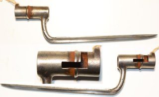 kurzes Tüllenbajonett, Klinge 21 cm