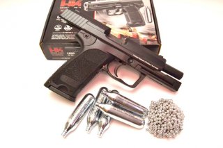 Heckler & Koch USP * Blow Back * 4,50 mm BB´s / CO² * mit Starterpaket