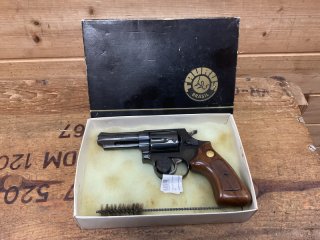 Revolver TAURUS Mod. 85 S, Kal..38Special, Top Zustand! mit Papieren!