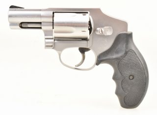 SMITH & WESSON Stainless Revolver Mod. 640 " Centennial " im Kal .357 Magnum