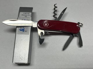 Victorinox Evolution S13 rot