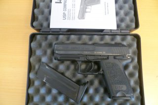 Pistole Heckler & Koch HK USP Compact .45 Auto