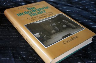 Das niederdeutsche Theater - Von völkischer Not zum Literaturtrost Ulf-Thomas Lesle