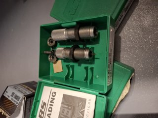 Rcbs 303 Britt mit fussen