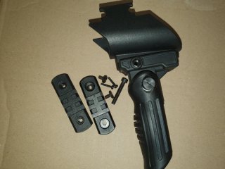 Vordergriff u. Picatinnyschiene Beretta CX4 Storm Beretta