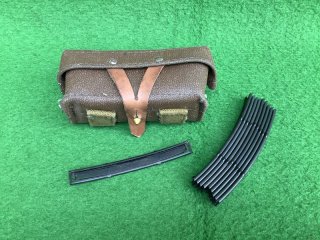 10 Stück Ladestreifen für Simonov SKS45 / Simonow SKS-45 mit Tasche 7,62x39