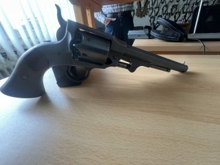 Feinwerkbau Rogers & Spencer im Kaliber .44 Black Powder