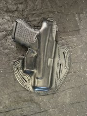 Pistole Glock 26 Gen4 Kal. 9mm inkl. Holster Fangschusswaffe