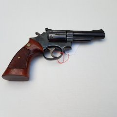 Revolver Smith & Wesson Kal. 357 Magn. 4 Zoll