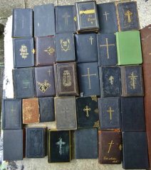 Konvolut alte Gesangbücher u.ä.
