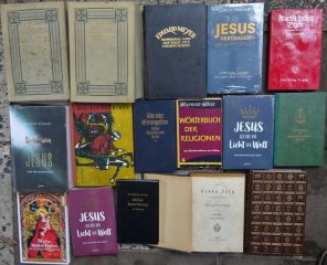 Posten Fachliteratur zum Thema Religion