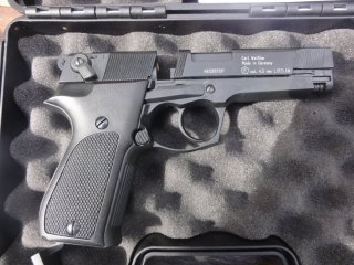 Walther CP88 CO2- Pistole 4,5mm Diabolo, schwarz, 4 Zoll mit F-Zeichen Bj.2024