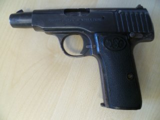 Pistole Walther Modell 4 Zella St. Blasii 7,65mm Browning
