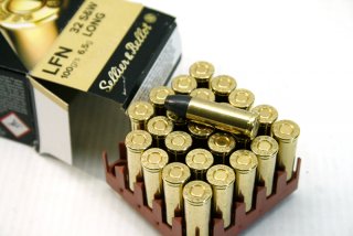 50 Schuss S&B Sellier&Bellot SuB .32 S&W LRN Blei Rundkopf 6,5g 100gr Kurzwaffenmunition 32 LONG !