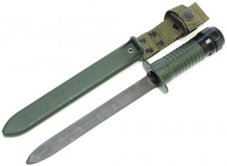 Französischer Bajonett für das automatische Gewehr SIG 540