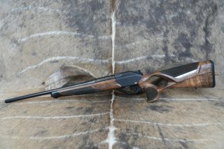 Blaser R8 Success Kal. 8x57IS, Hirschleder, Matt, Holz Kammergriffkugel WAFFEN FLÜHR ANSBACH