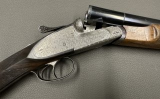Doppelflinte sidebyside Mauser GAMBA mit Seitenschlossen Kal. 12/70 Arabeskengravur Ejektoren