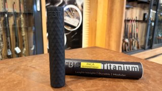 FBT INCA HOT 44 Ti Schalldämpfer, Titan, Kal. bis .30 inkl. Adapter!