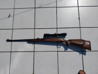 Sauer Weatherby Mark V 7x64 mit Zielfernrohr 6x43