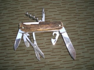 Schweizerisches Armeetaschenmesser Hirschhorn Griffschalen Jagd Officer Suisse