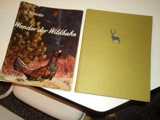 Wunder der Wildbahn. Auf Fotopirsch in Wald, Berg und Moor von J. Roedle.