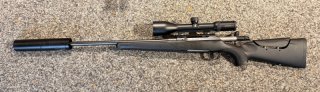 Sauer 101 XT mit verstellbarer Schaftbacke Swarovski z4i 2,5-10x56 Leucht 4-i und Hausken Dämpfer