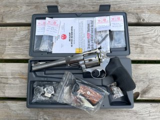 Ruger Super Redhawk .44Magnum 7.5“ Edelstahl, neuwertig, aus Jägerhand