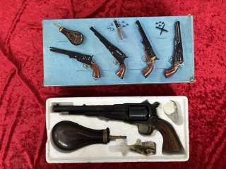 Perkussions-Revolver Euroarms NEW ARMY kal. .44(BlackPowder)