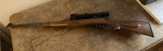 Krico Repetierbüchse im Kaliber .243 Win mit Zeiss Diavari Z 1,5-6x42 Ziel